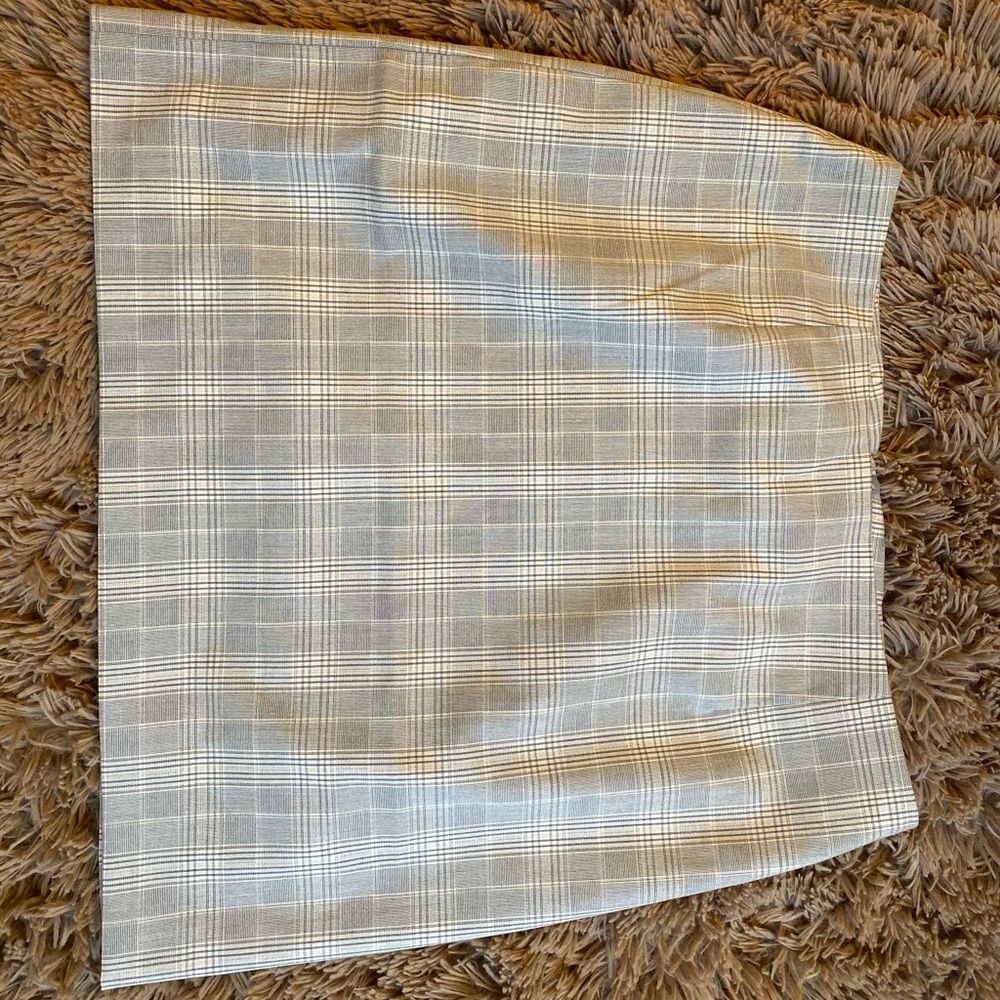 ✰ Plaid h&m skirt ✰